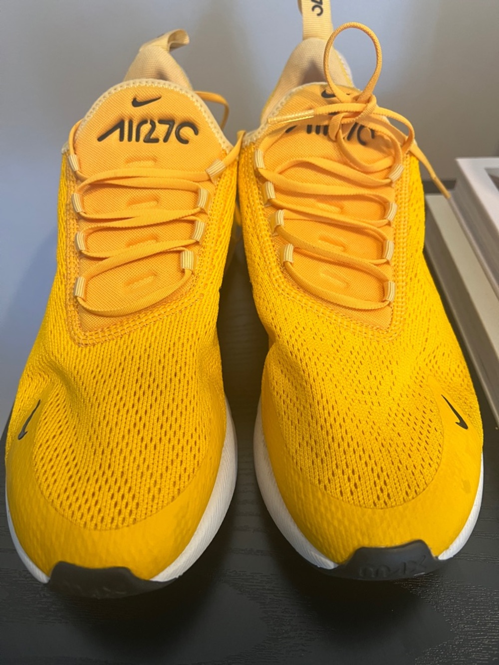 Nike Air Max 270 University Gold